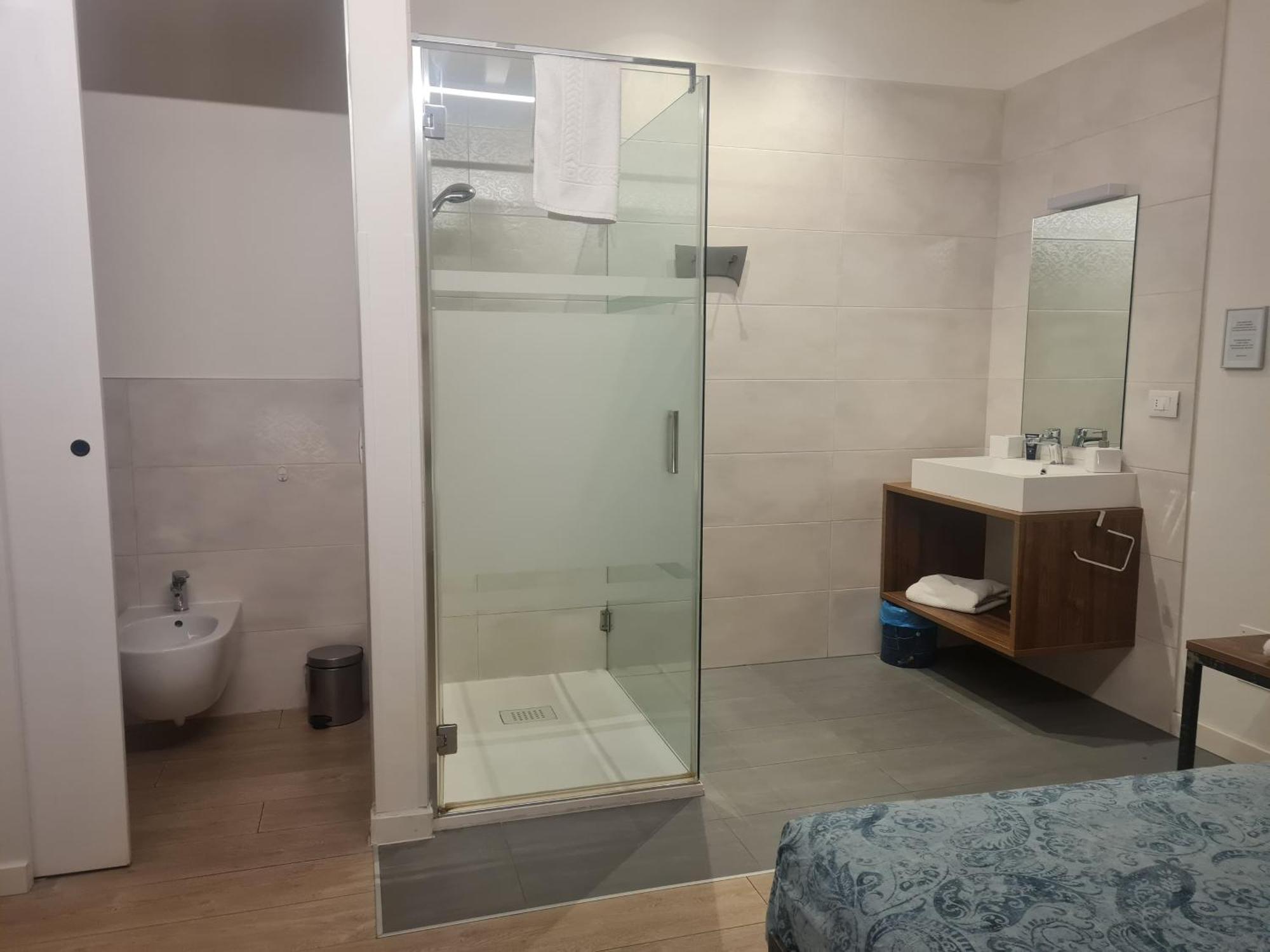 Carrera Home Appartamenti Verona - Bike Hotel Habitación foto