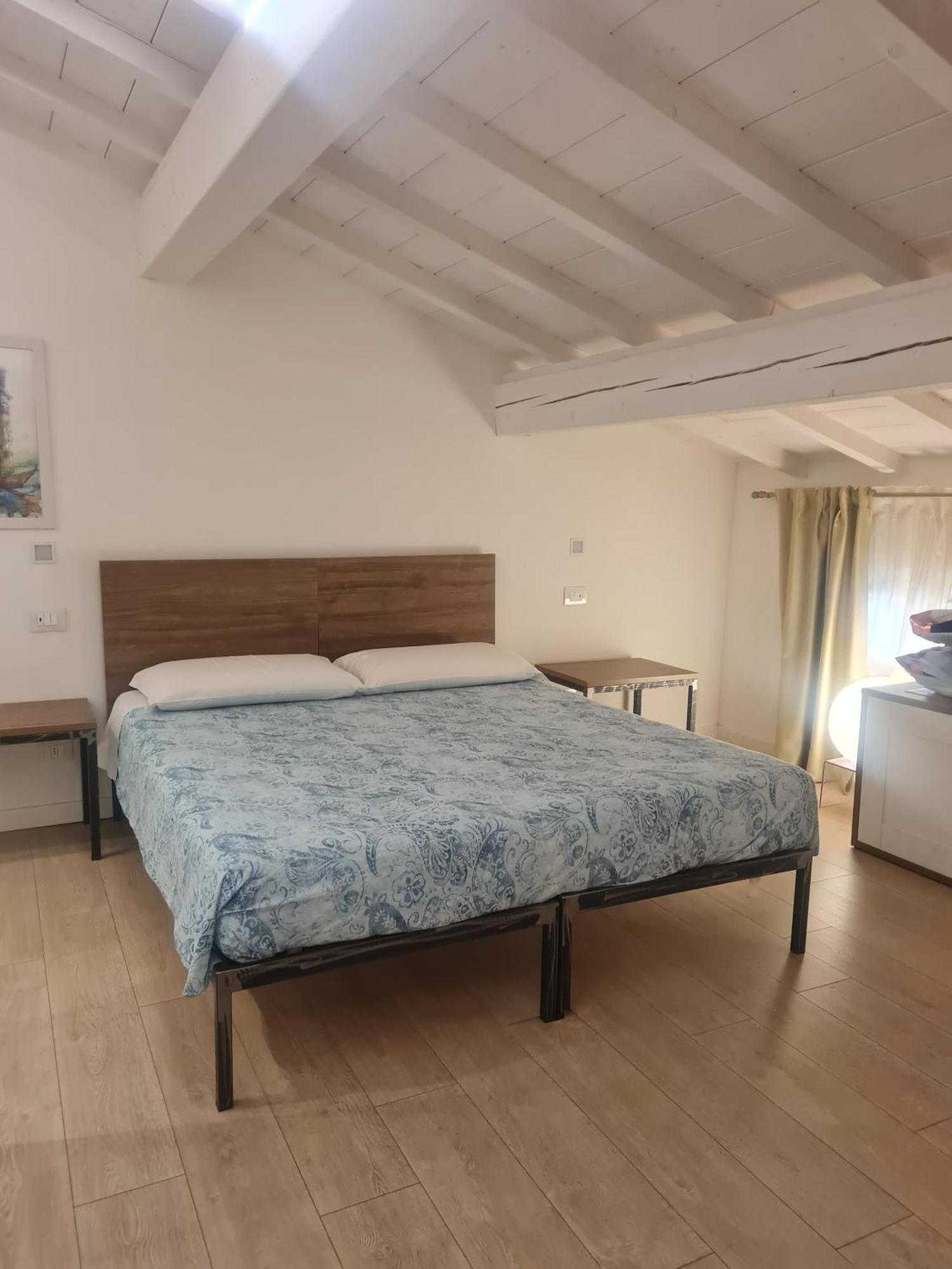 Carrera Home Appartamenti Verona - Bike Hotel Exterior foto